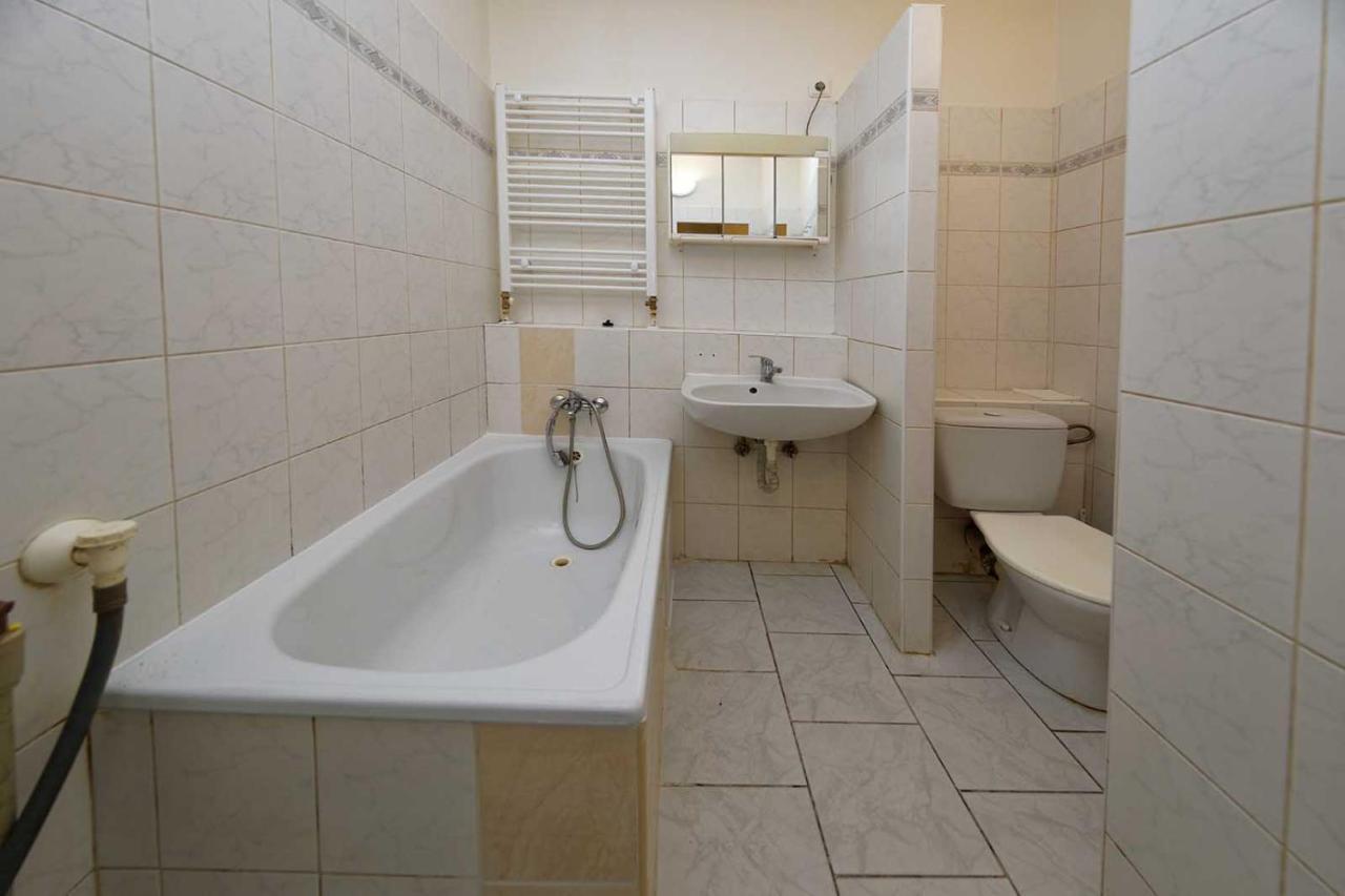 Apartment Lublanska 48 Praga Exterior foto
